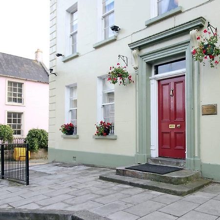 Bed and Breakfast Charlemont House Moy Экстерьер фото