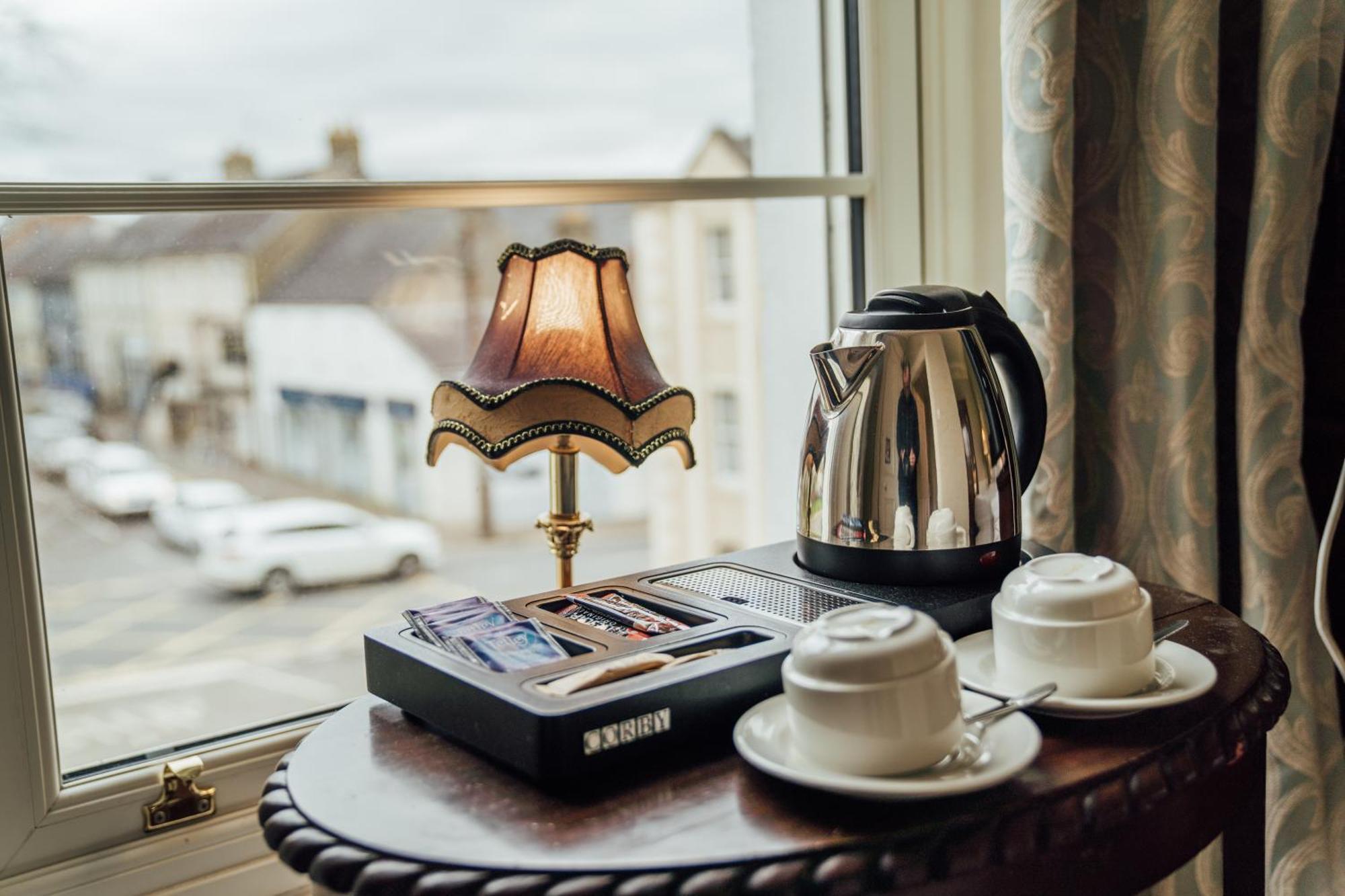 Bed and Breakfast Charlemont House Moy Экстерьер фото