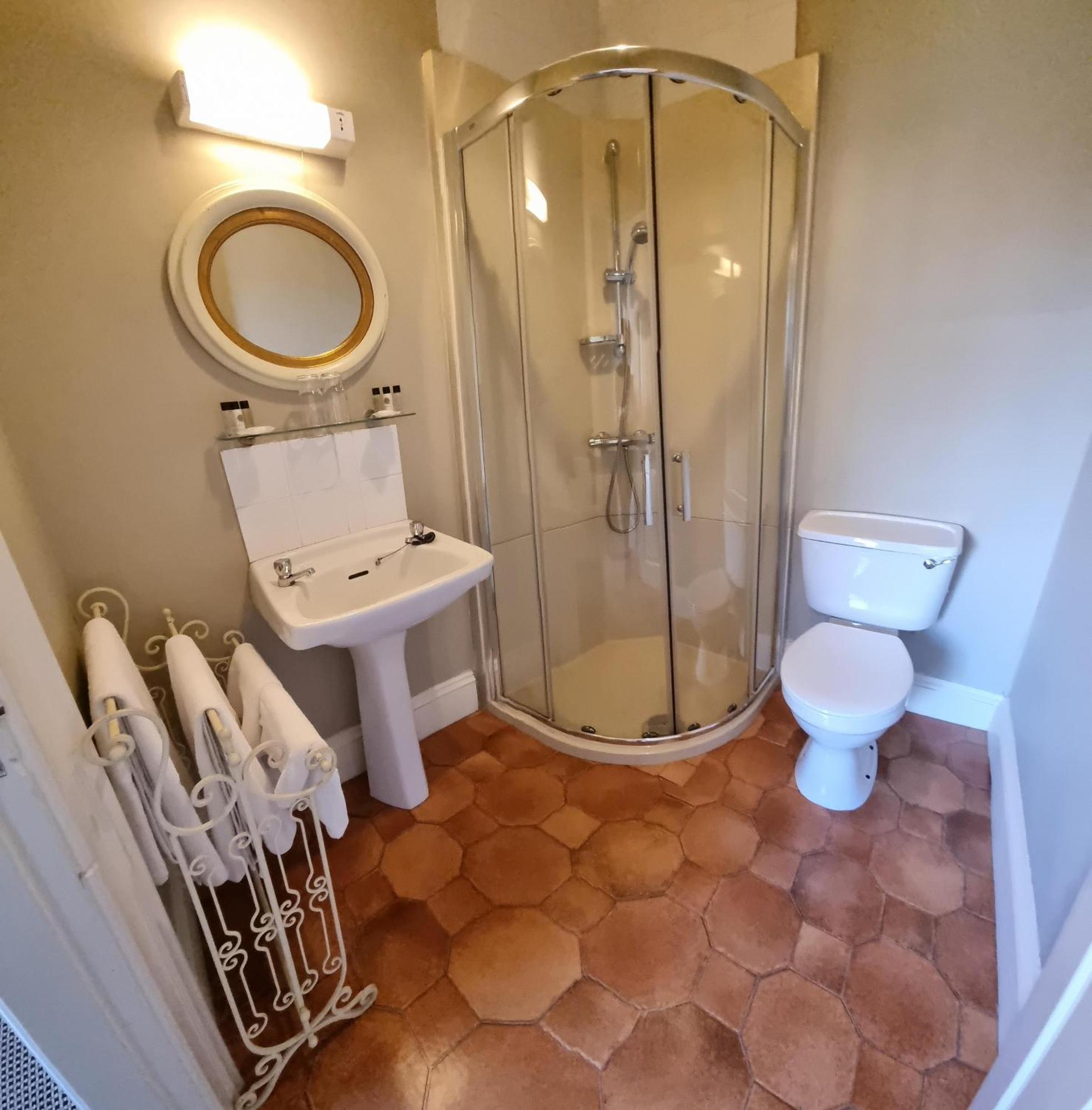 Bed and Breakfast Charlemont House Moy Экстерьер фото